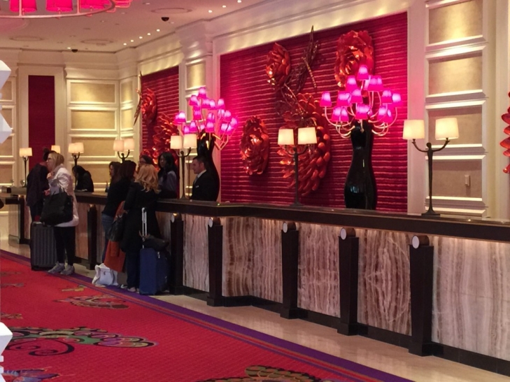 Las-Vegas-Encore-Hotel-Experience-3.jpeg