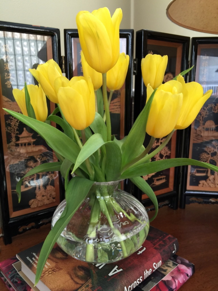 Friday Wellness-Tip:-Bring-Home-Yellow-Tulip-Bouquets-1.jpeg