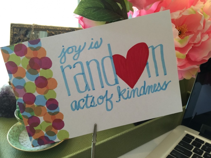 5-Random-Acts-of-Kindness-Generates-Positive-Energy.jpeg