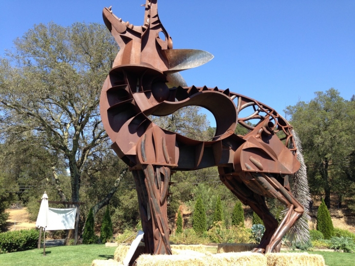 Wilson-Winery-Wolf-Sculpture.jpeg