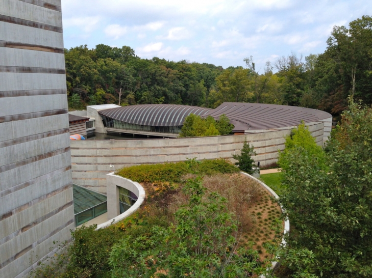 Crystal-Bridges-America-Art-Museum-Entry.jpeg