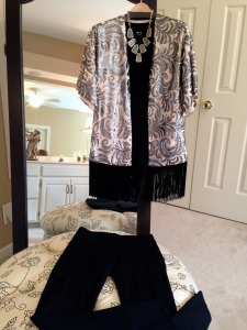 Spanista-Gift-Collection-#1-Chic-Stylish-Holiday-Ensemble.jpeg