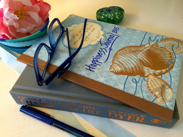 Good-News-Monday:-2015-Inspires-Daily-Happiness-Journal.jpeg