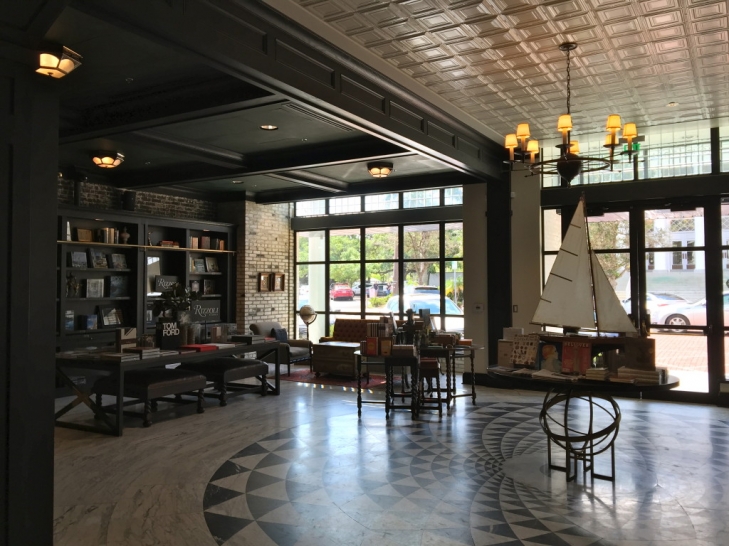 Bookaholics-Love-Affair-Tampa