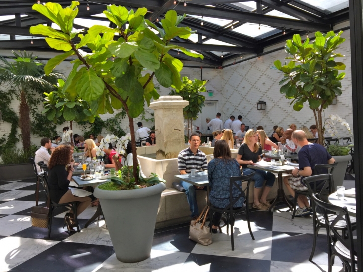 Oxford-Exchange-Eatery-&-Emporium-7.jpeg