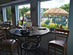 Jupiter-Island's-Flash-Beach-Grille-Features-Best-Berry-Sangria-3.jpeg