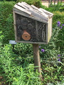 Delightful-Artisan-Birdhouses-For-Nature's-Feathered-Friends-4.jpeg