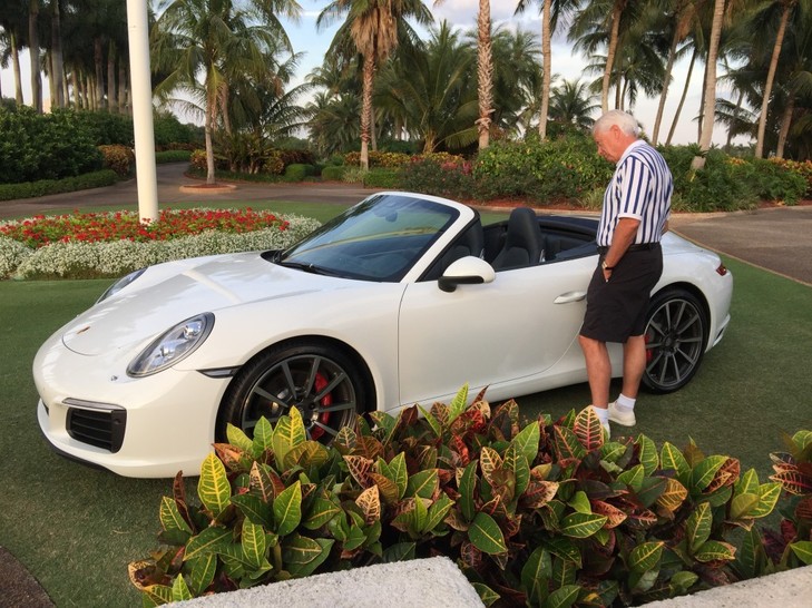 Good-News-Monday:-New-Porsche-911-Launch-2.jpeg
