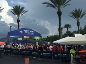 Brilliant-Keith-Urban-Concert-Rocks-Palm-Beach-10.jpeg